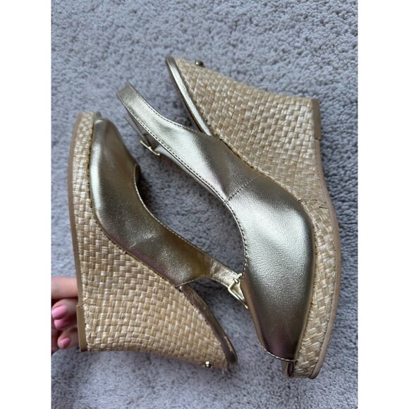 Lilly Pulitzer Size 9 Gold Metallic Kristin Wedge Peeptoe Sandal - Picture 7 of 16